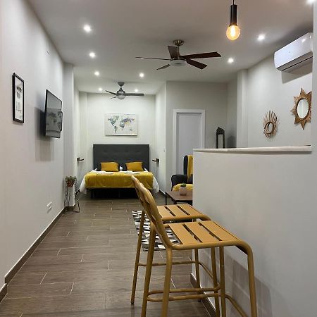 Acogedor Apartamento En La Buhaira 세비야 외부 사진